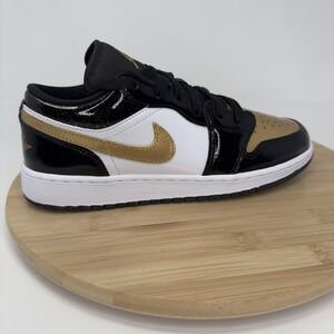 Jordan Air Jordan 1 Low SE GS Shoes Kids Size 6.5Y Black Gold DR6970-071